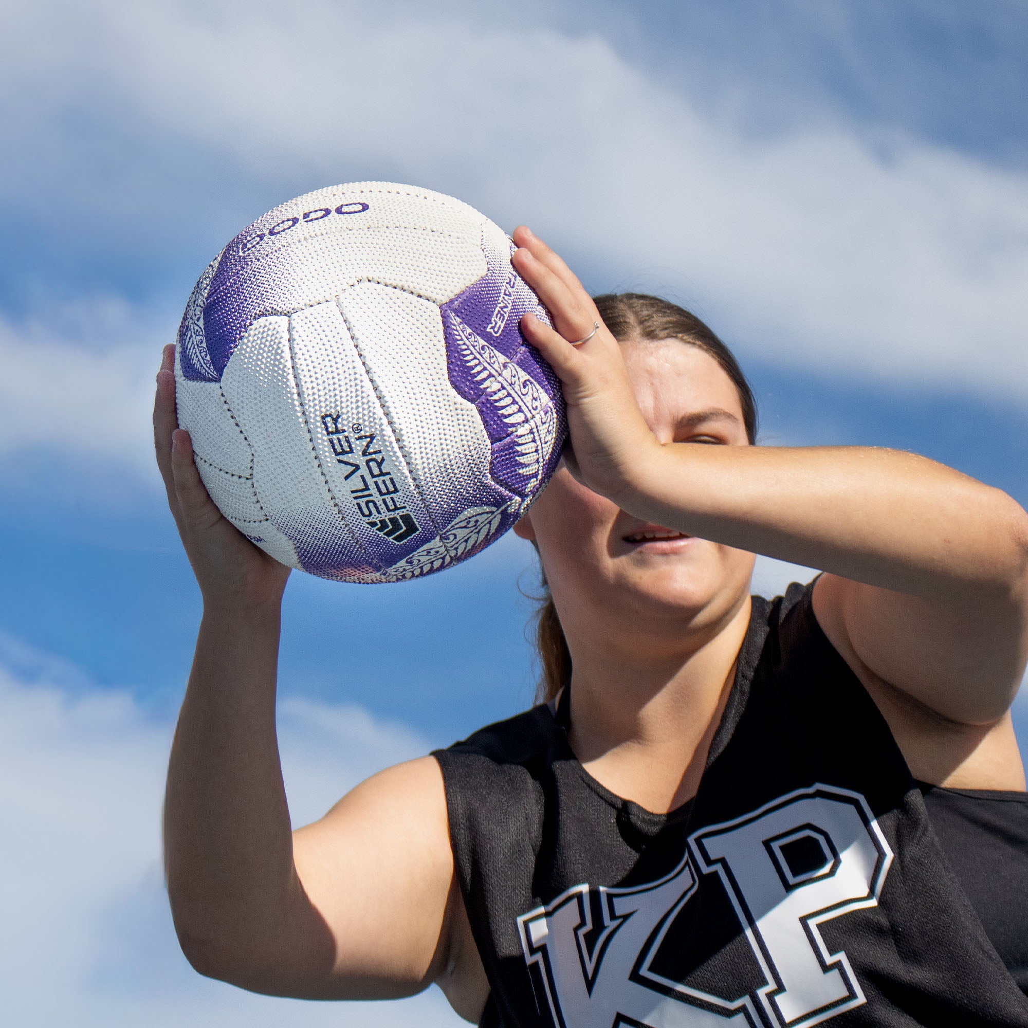 Rebounder Net + Netball Weighted Pass Trainer